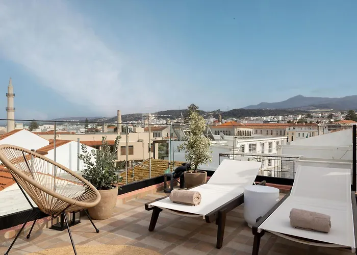 Dom wakacyjny Mikio House, Design With Rooftop Cinema *