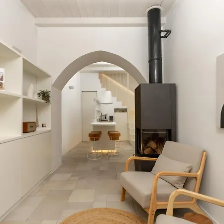 Ferienhaus Mikio House, Design With Rooftop Cinema